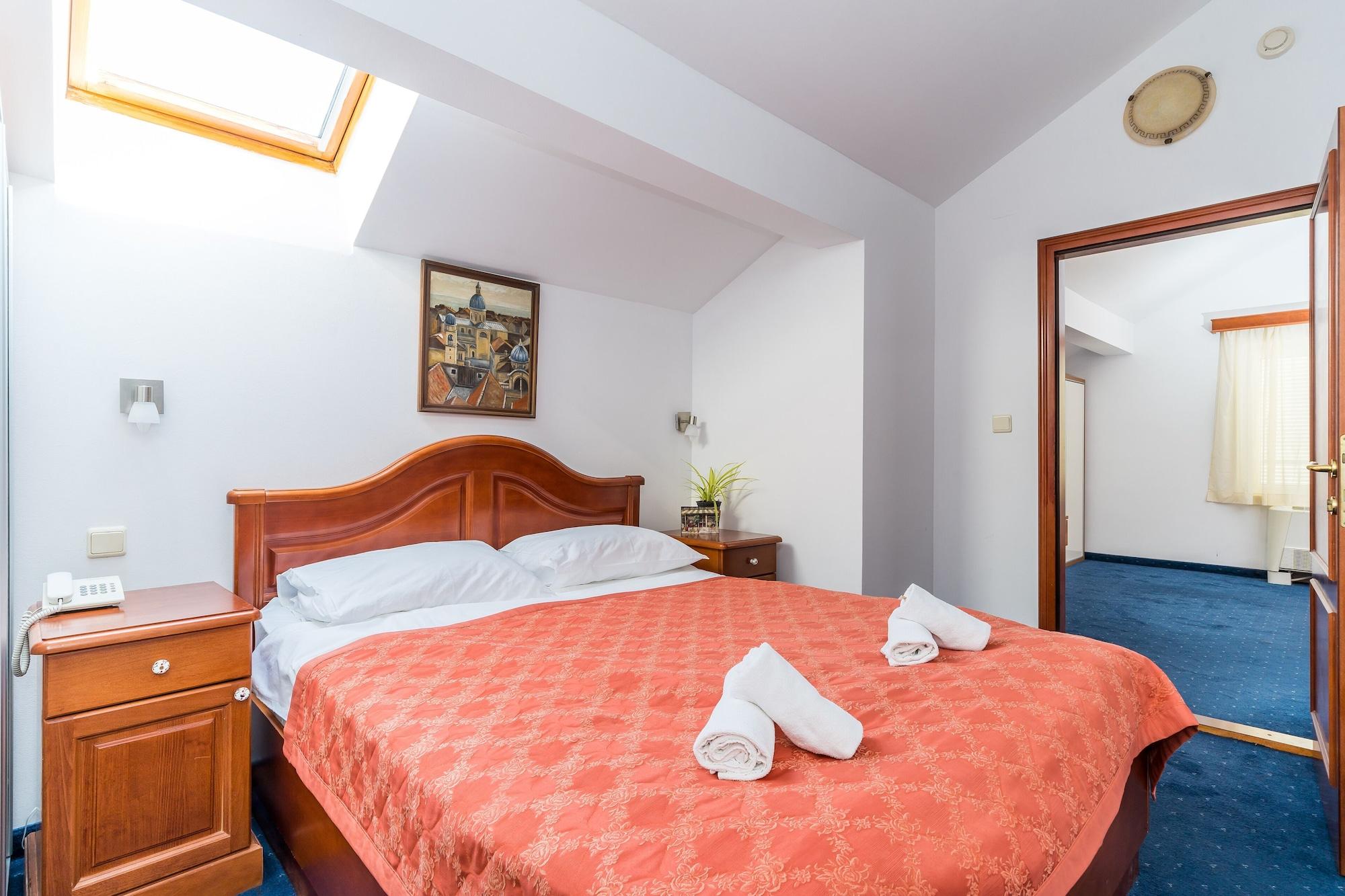Hotel Dubrovnik Hotel 3*