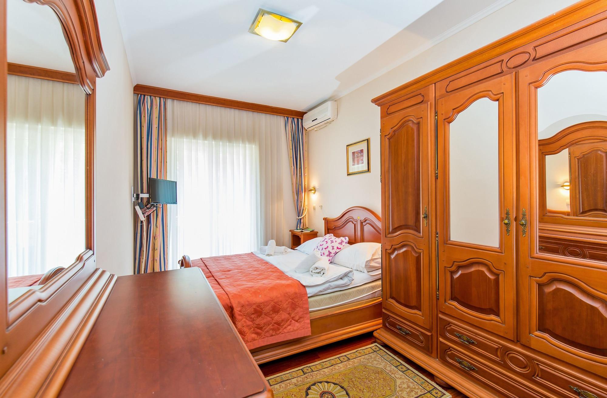 Hotel Dubrovnik Hotel 3*