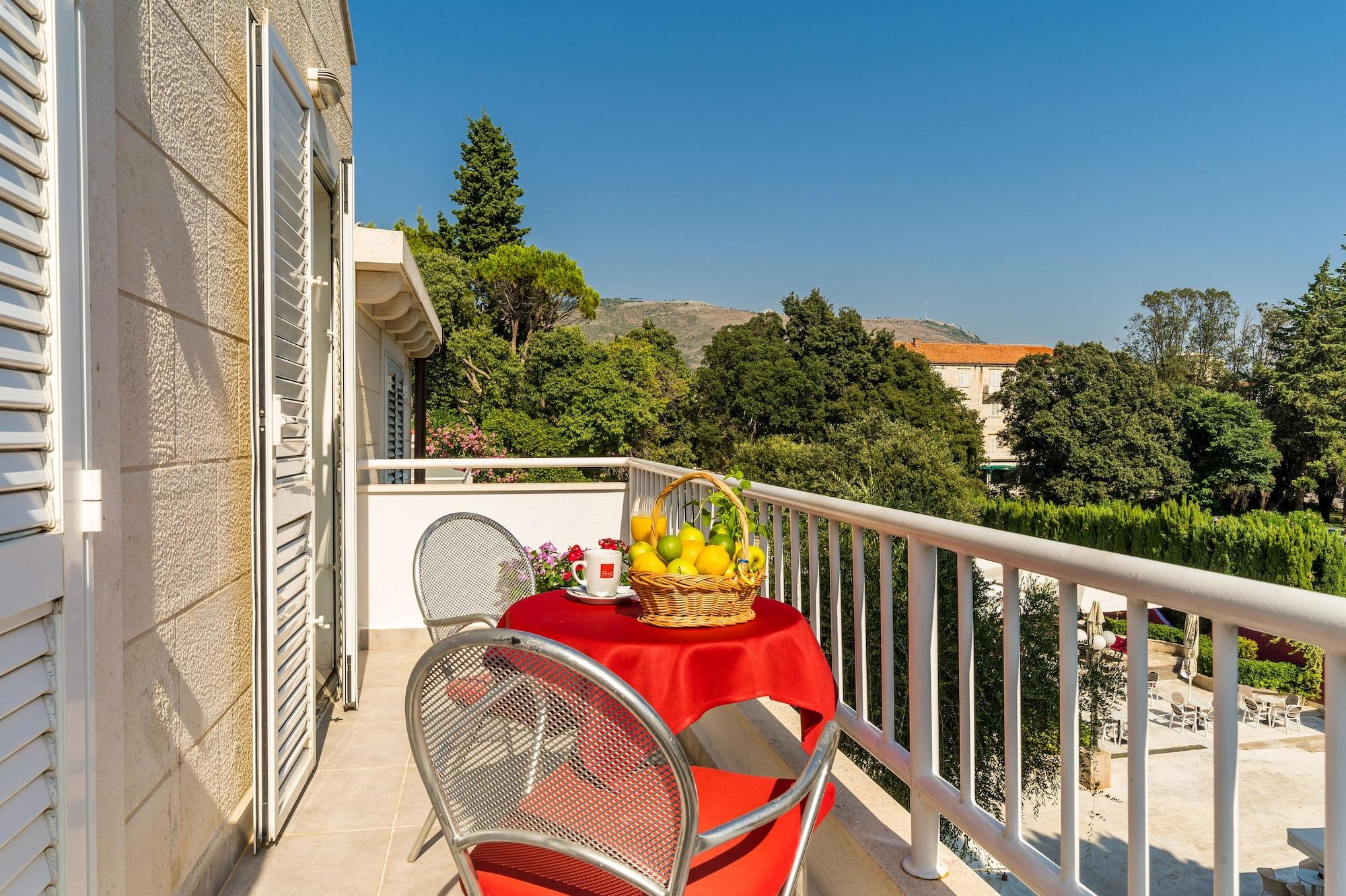 Szálloda Hotel Dubrovnik 3*